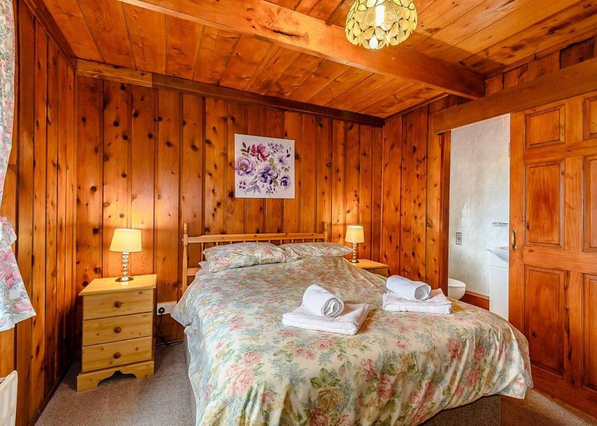 Penllwyn Lodges Montgomery Dış mekan fotoğraf