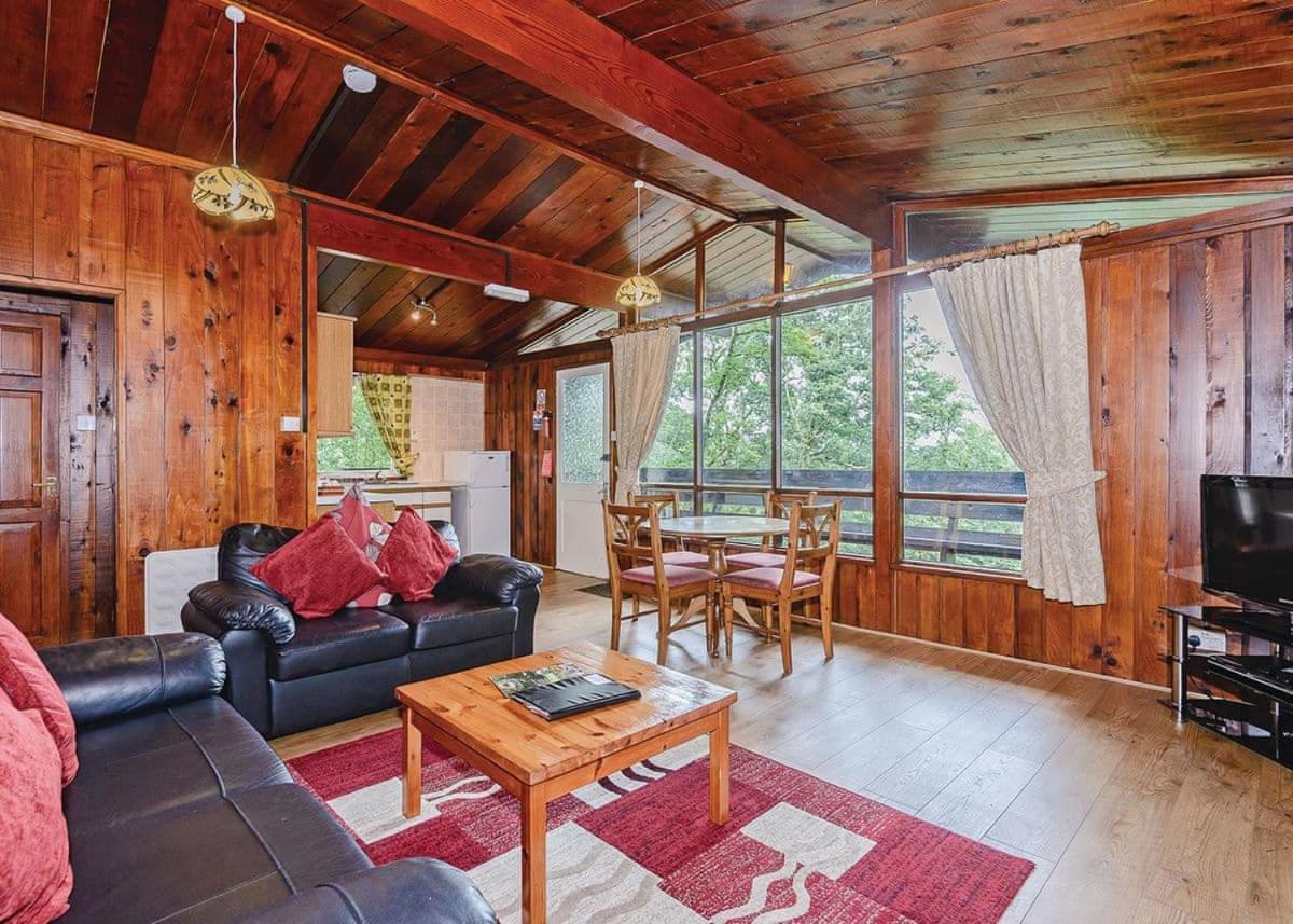 Penllwyn Lodges Montgomery Dış mekan fotoğraf