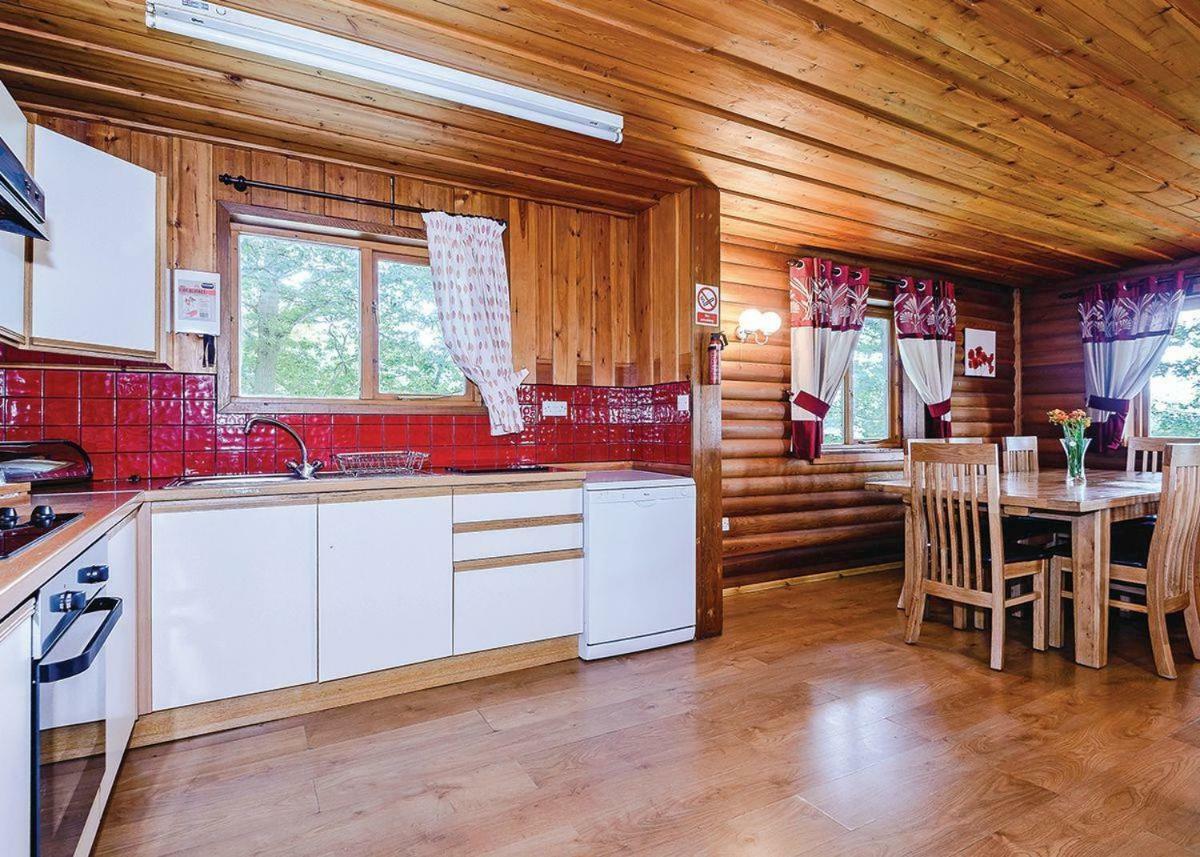 Penllwyn Lodges Montgomery Dış mekan fotoğraf